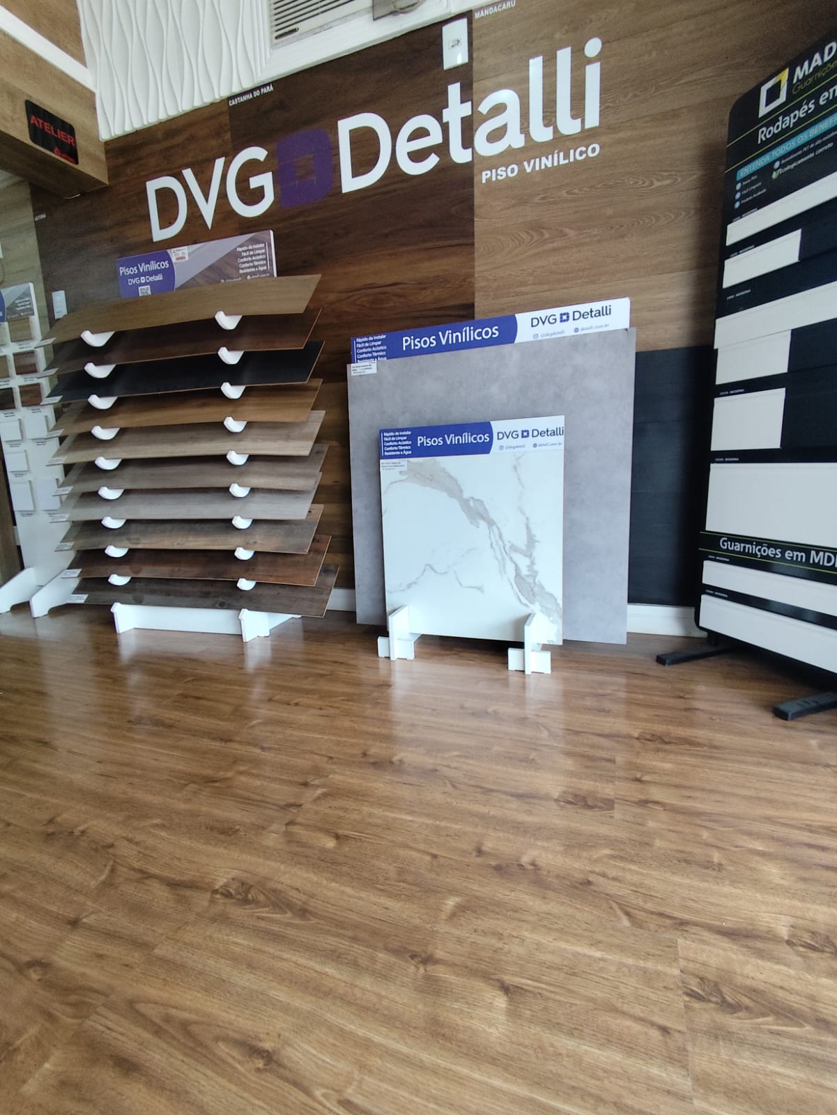 Showroom 3